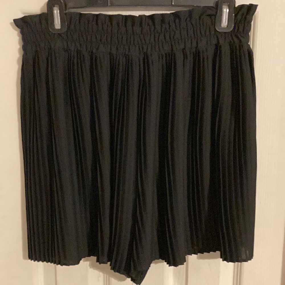Black Float Skort - image 1